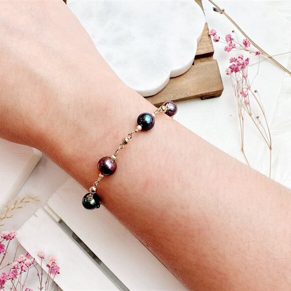 Handmade Rainbow Peacock Freshwater Pearl Bracelet | 14k Gold Filled - Picture 4 of 5